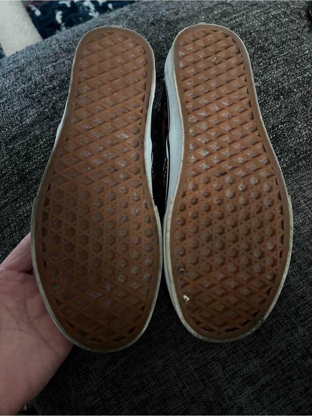 Vans Black Slip-On Flats with Red Heart Print - Picture 2 of 3